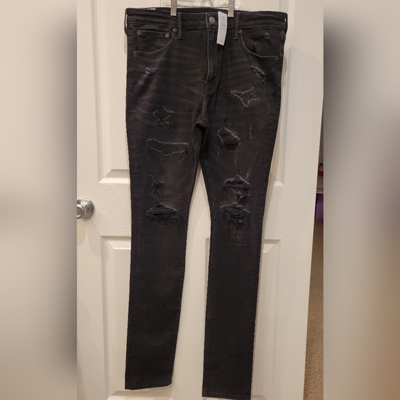 American Eagle Young Money Plaque Distressed Jeans Men's Size 38 X 32 - Picture 2 of 9